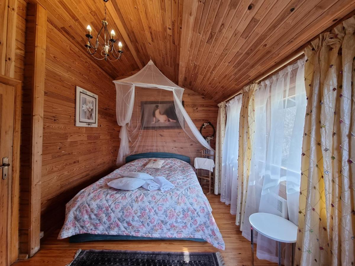 Viesu Nams Vecmuiza Hotel Tūja Buitenkant foto