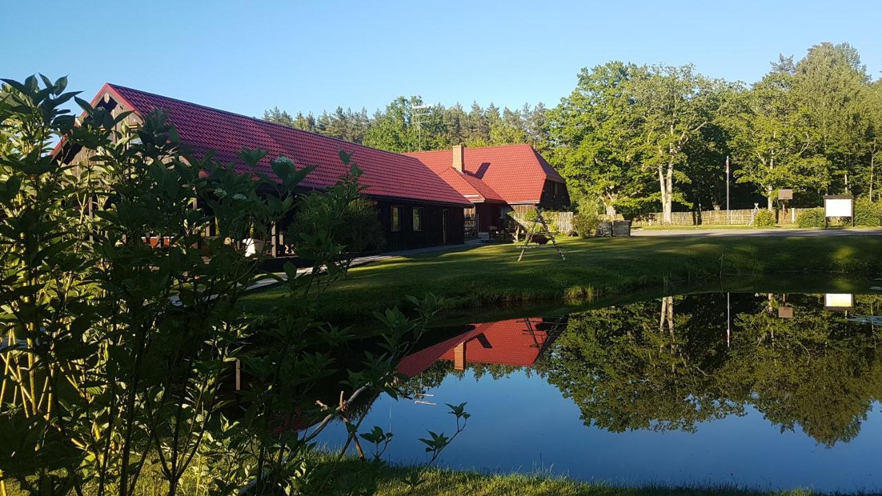 Viesu Nams Vecmuiza Hotel Tūja Buitenkant foto