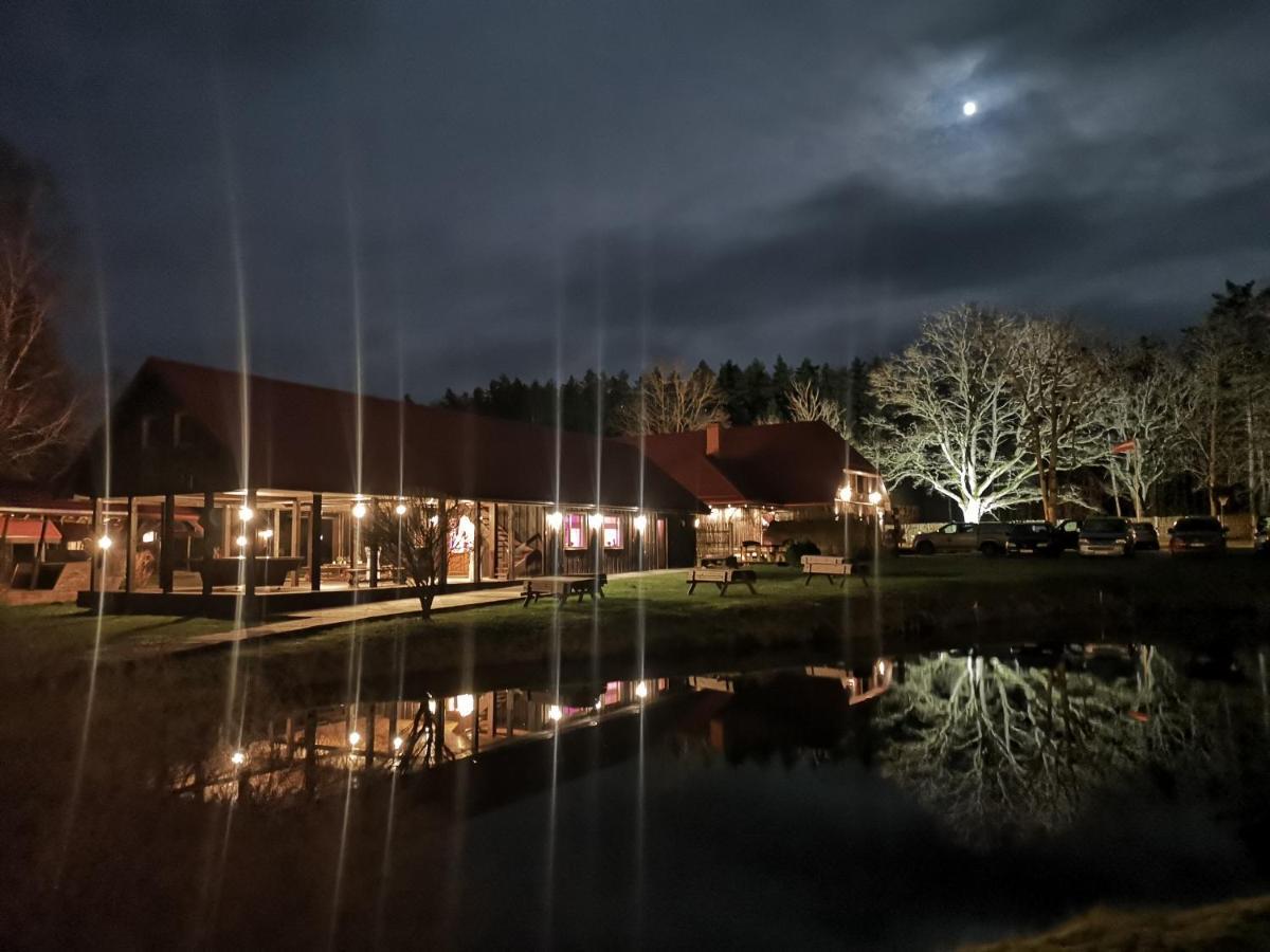 Viesu Nams Vecmuiza Hotel Tūja Buitenkant foto